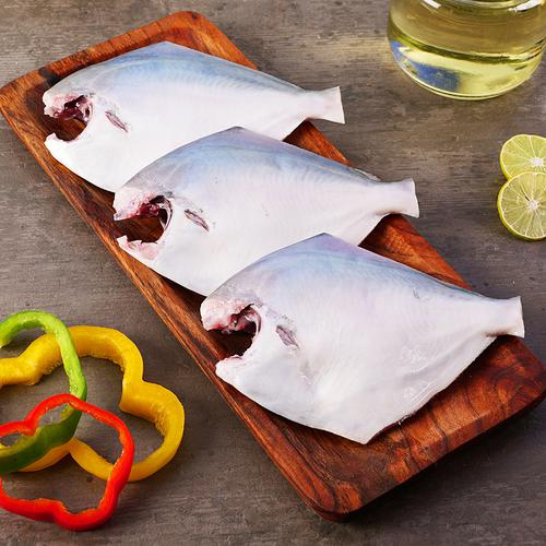 White Pomfret - Whole Cleaned